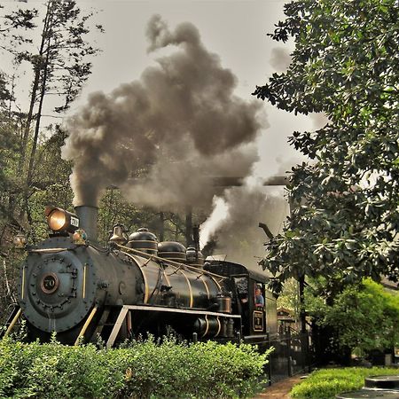 Adalynn'S Mountain Retreat-Hot Tub, 1089 Of Free Tickets For Each Paid Day, Dollywood And More! Pigeon Forge Dış mekan fotoğraf